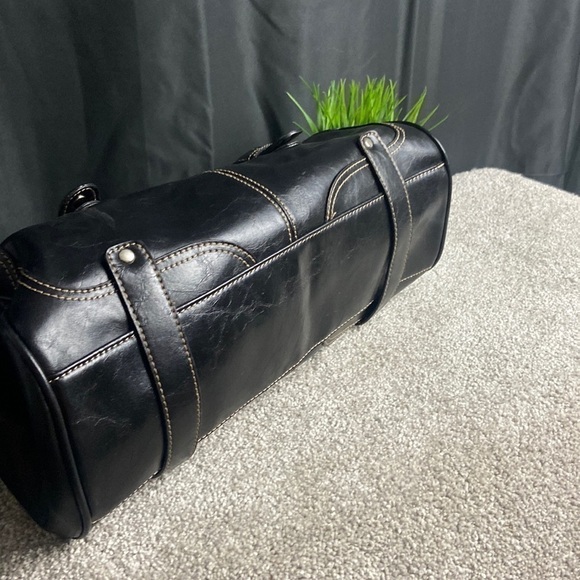 Emilie M Black Hobo Bag💕 - Picture 4 of 9